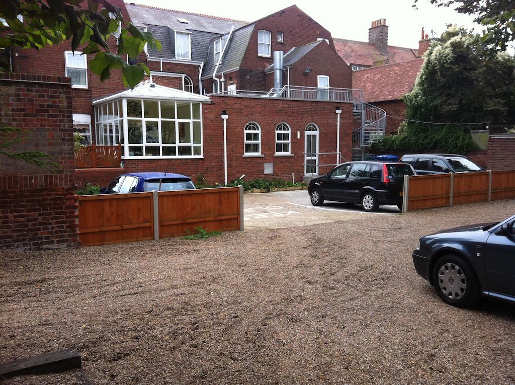 Furzedown Hotel Great Yarmouth Exterior foto
