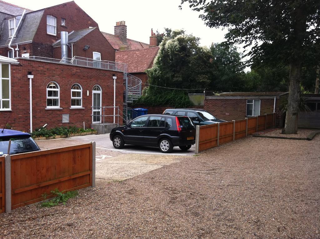 Furzedown Hotel Great Yarmouth Exterior foto